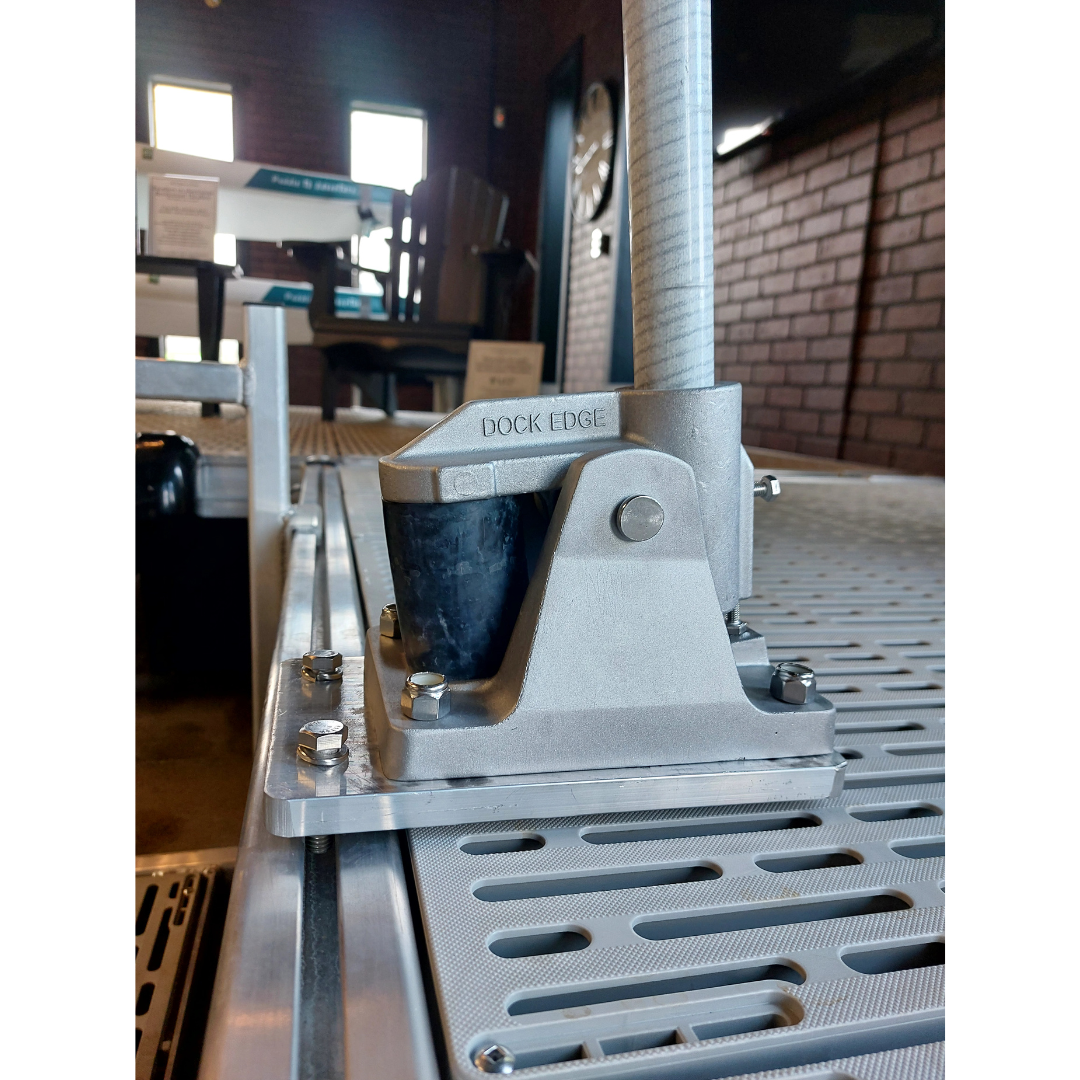 Ensembles de bases et plaques de renforcement pour fouets d'amarrage Ultimate - 3010F-BP